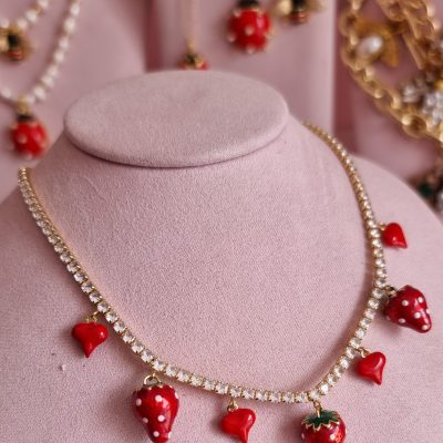 Gargantilla fresa glam